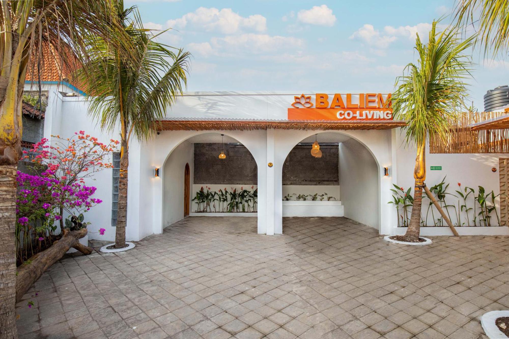 Baliem Coliving Aparthotel Jimbaran Exterior foto